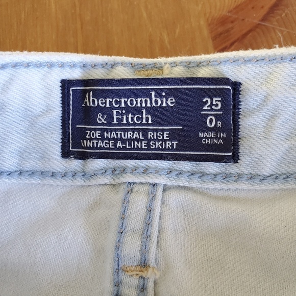 Embroidered Denim Skirt - Picture 4 of 6